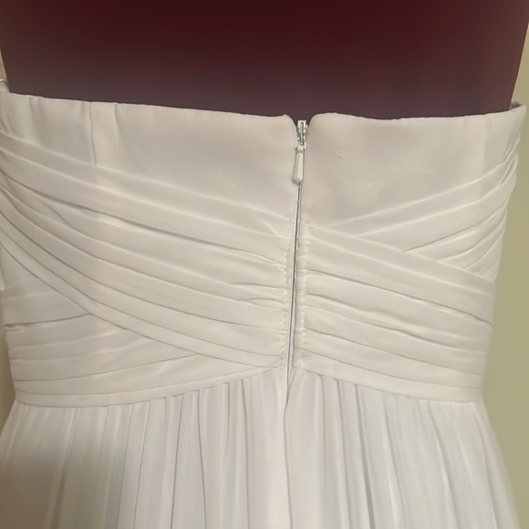 White Strapless long chiffon gown size 6 “DB Studio” “ David’s Bridal ” NWT - Picture 8 of 10